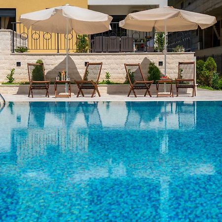 Sealine Apartments A1 Tivat Bagian luar foto