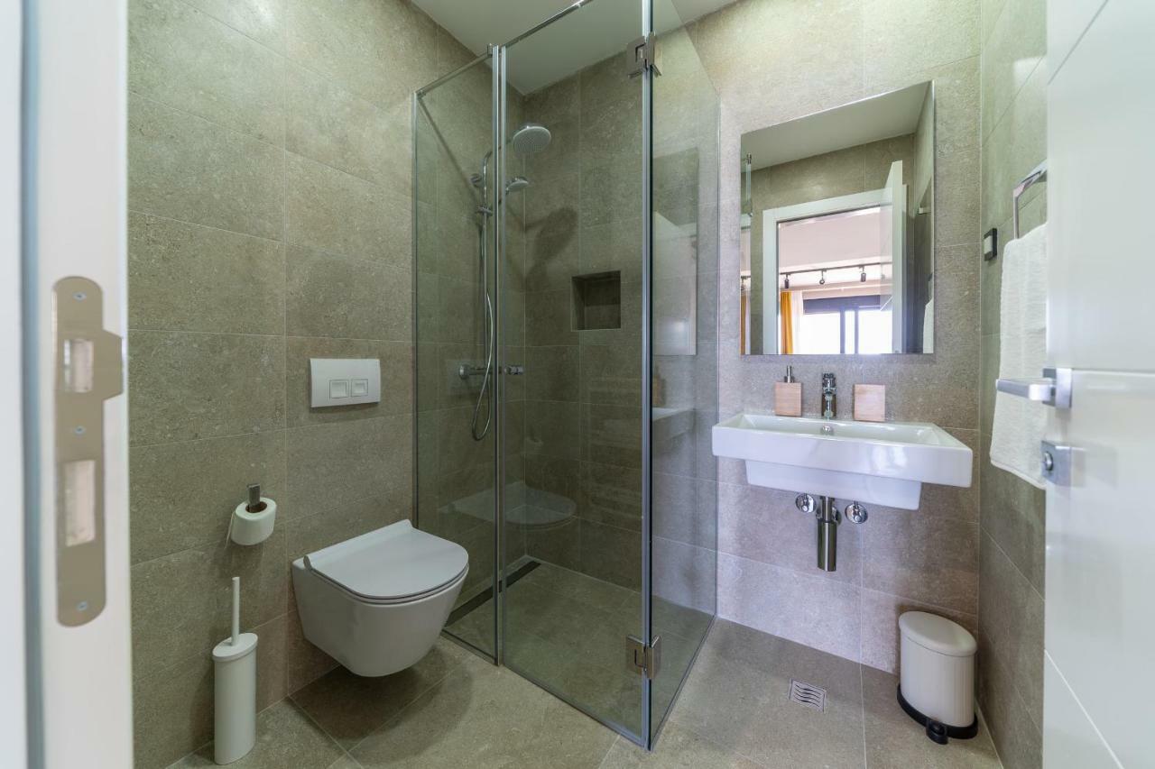 Sealine Apartments A1 Tivat Bagian luar foto